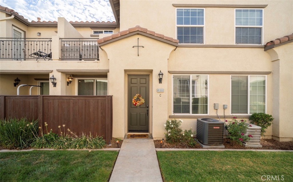41880 Davenport Way C — photo