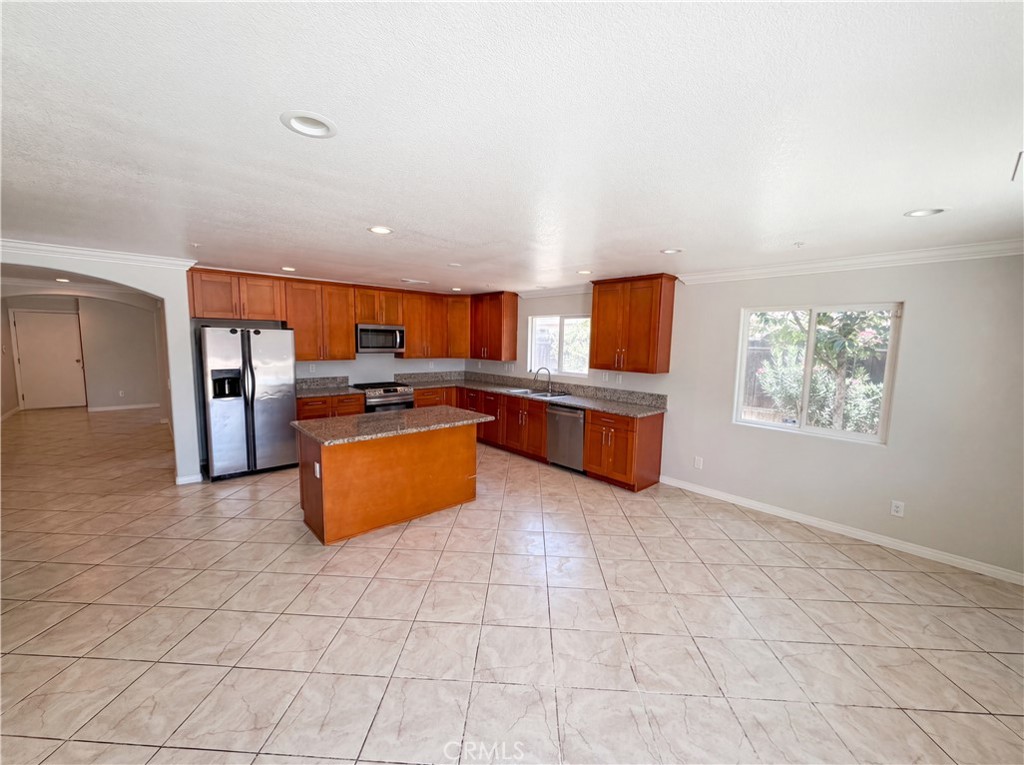 1774 7th, Riverside, CA 92507 — photo 2