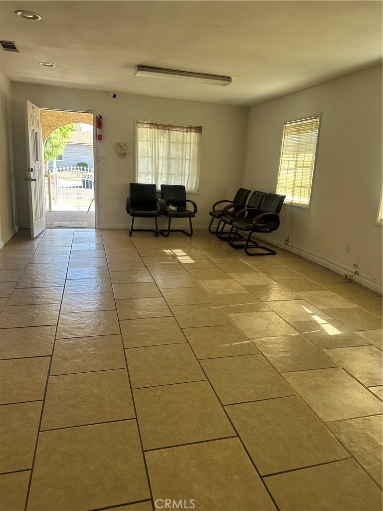 810 E H, Colton, CA 92324 — photo 3