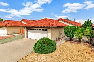 26100 Goldenwood — photo