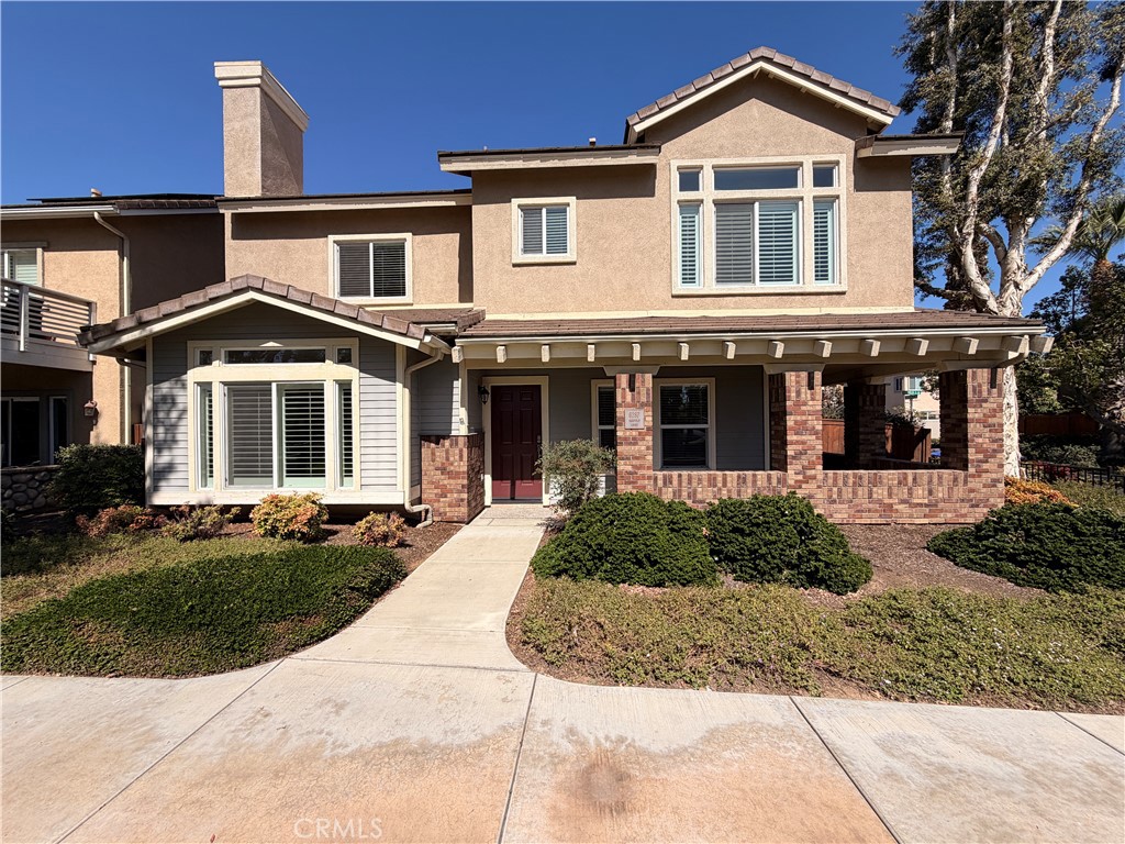 6287 Oakfield Court — photo