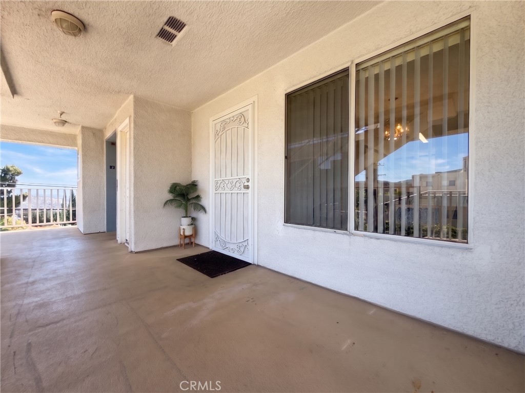 10282 Tujunga Canyon Boulevard 201 — photo