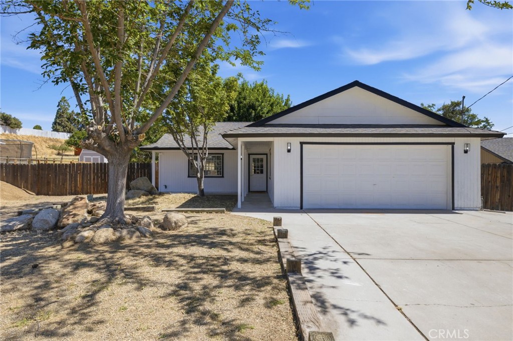 21009 Brentwood — photo