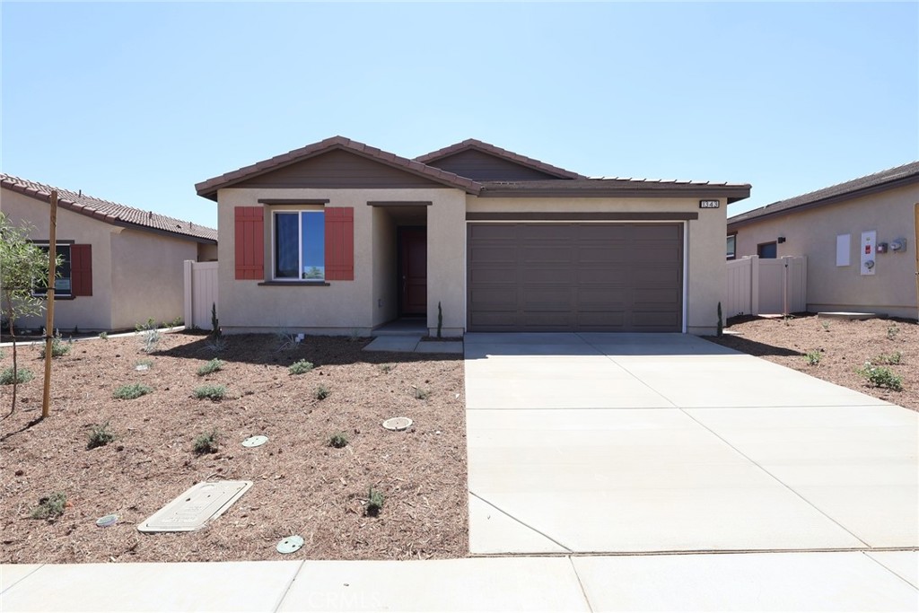 1343 Mahogany Street — photo