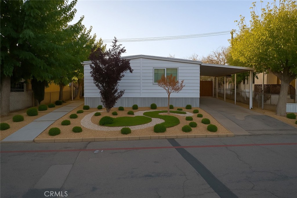 9426 Tamarisk 21 — photo