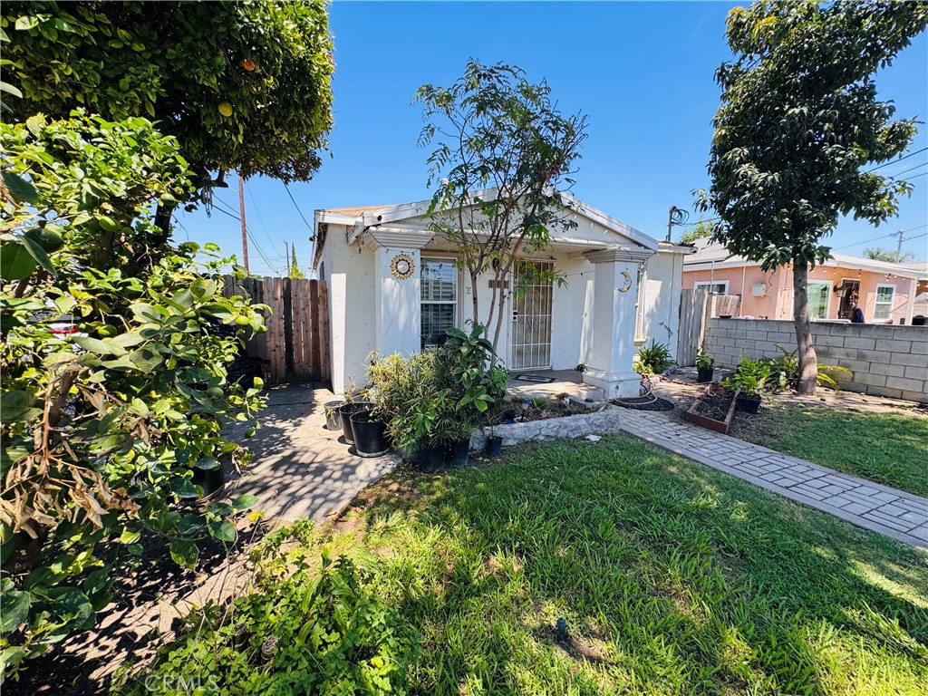 12101 Barnwall — photo