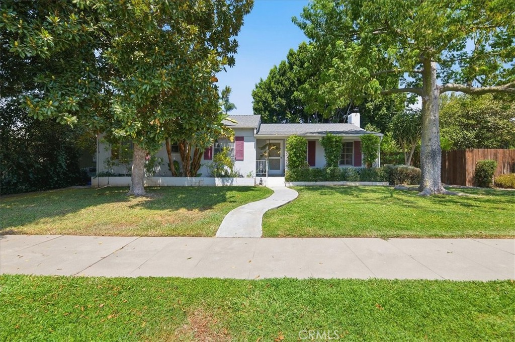 3411 Elmwood Court — photo