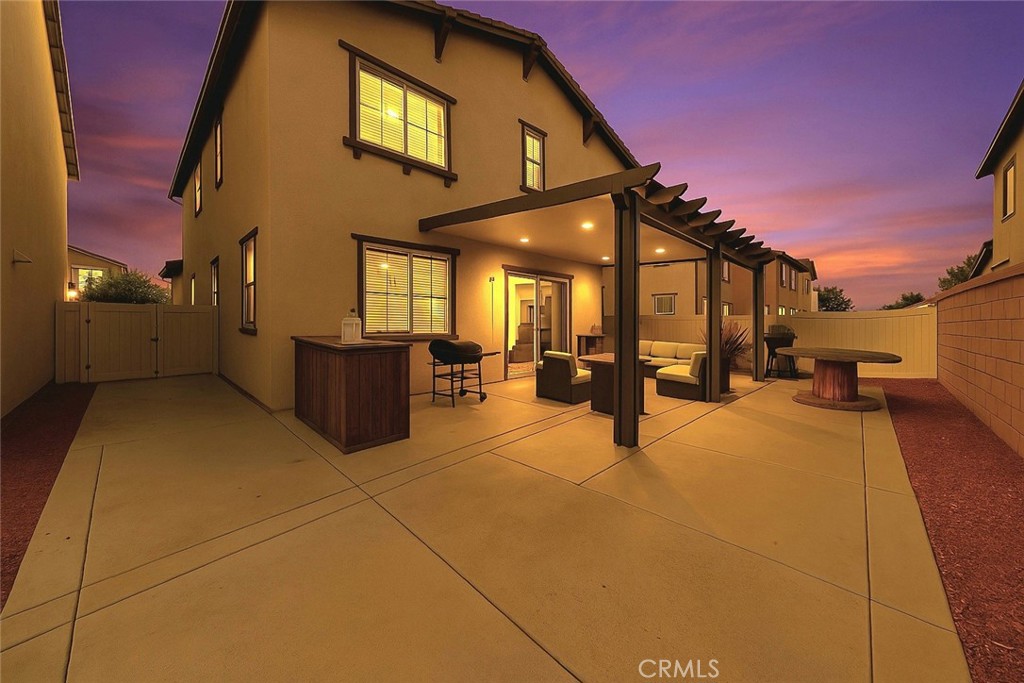 5908 Raven Way — photo