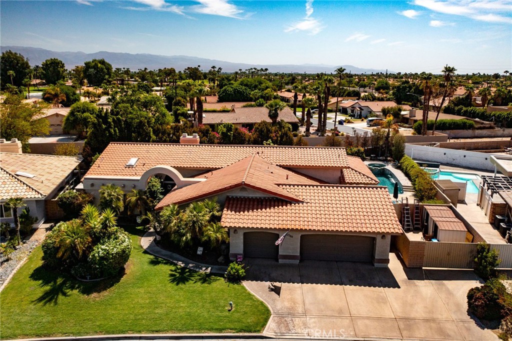 43780 Skyward Way — photo