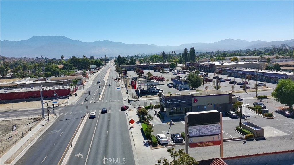 1995 E Florida Avenue, Hemet, CA 92544 — photo 3