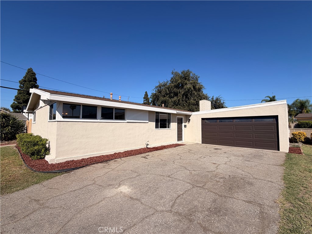 14320 De Alcala — photo