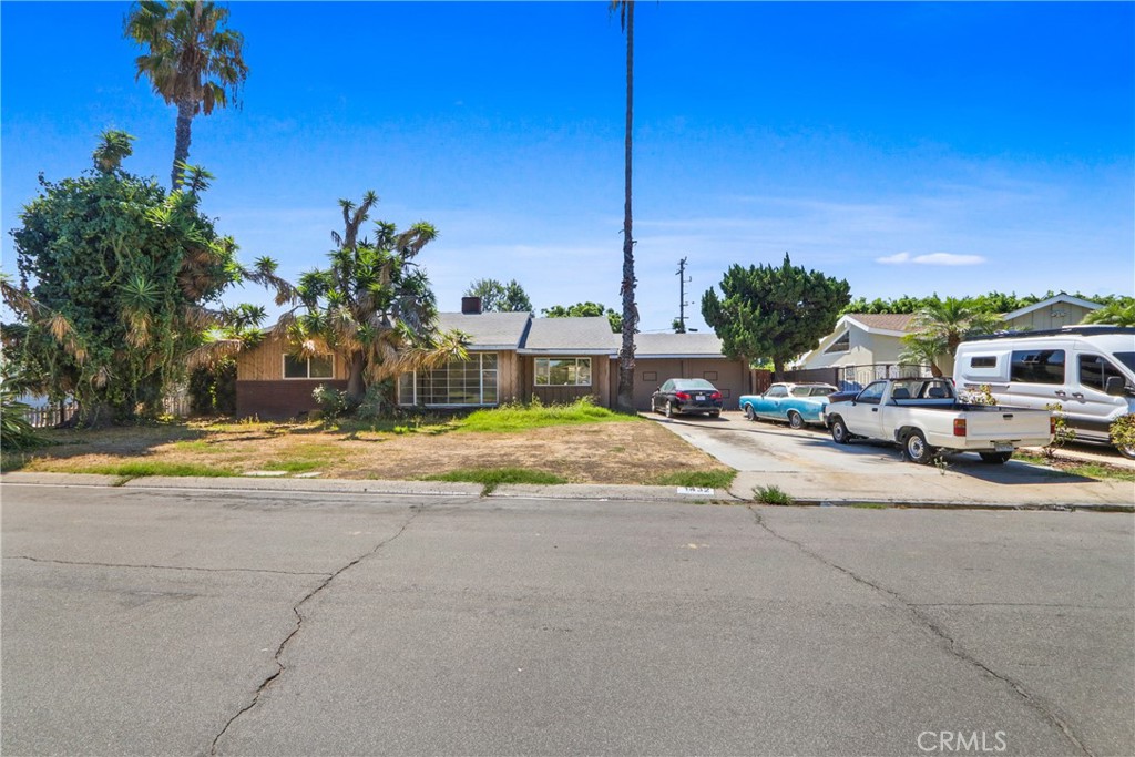 1432 W Birchmont — photo