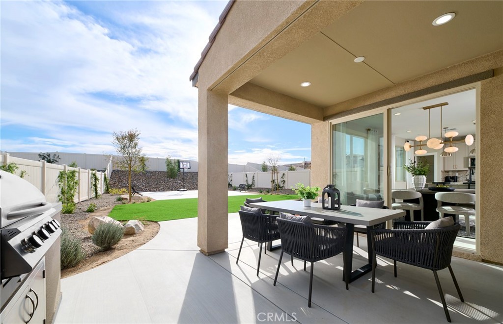 4332 Ladrillo Street — photo