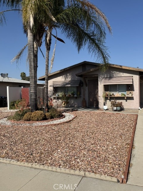 596 San Pasquel — photo