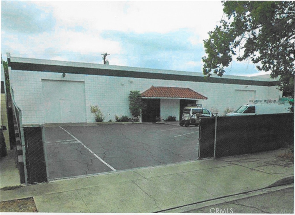 8478 Loma Place — photo
