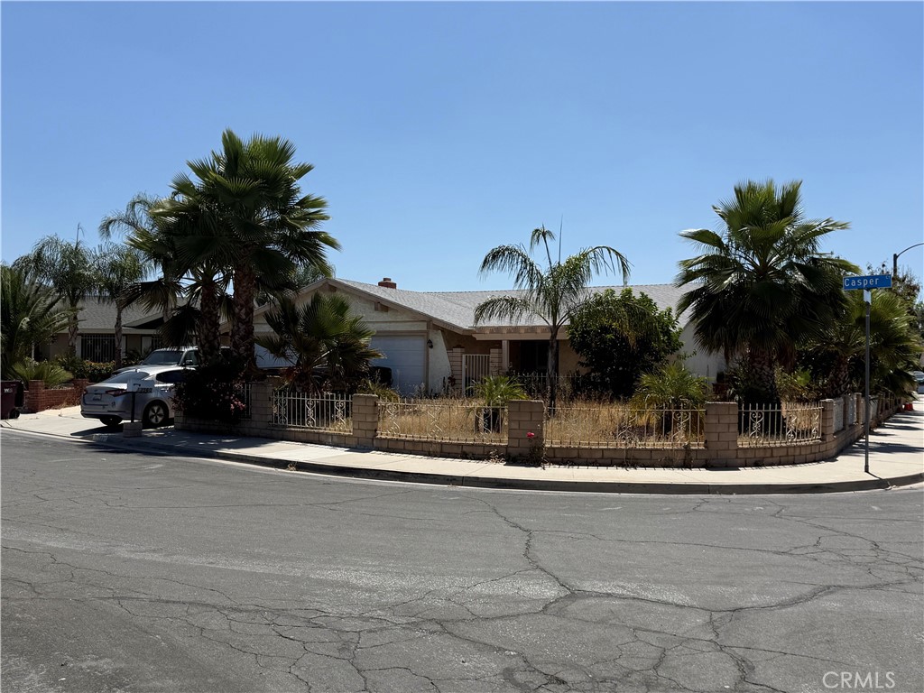 13560 Casper Court — photo