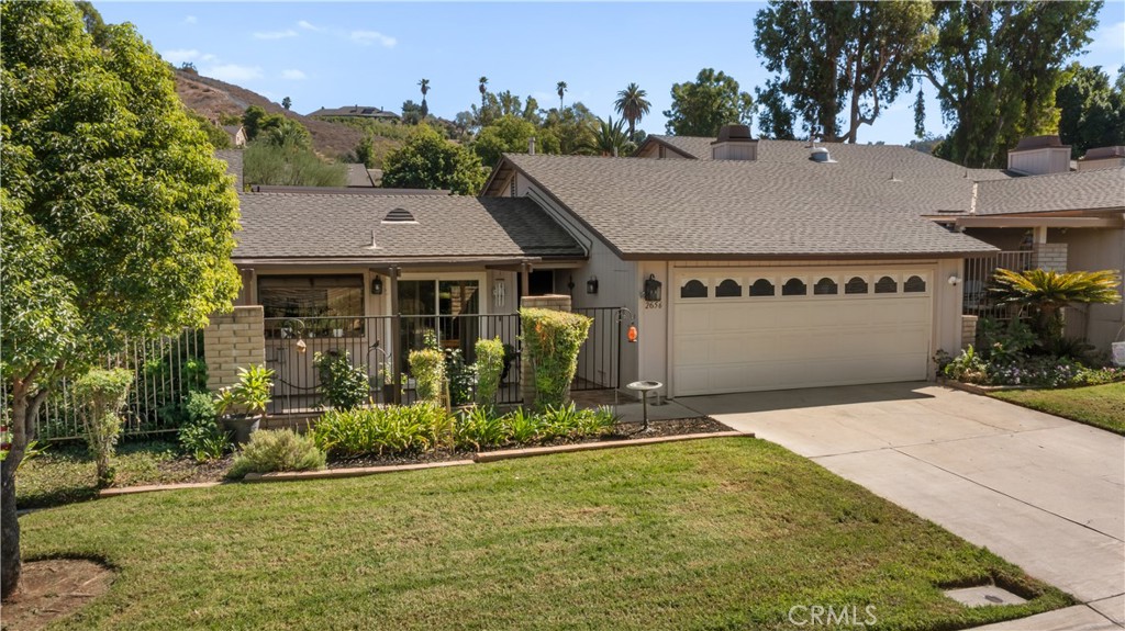 2656 Laramie Road — photo