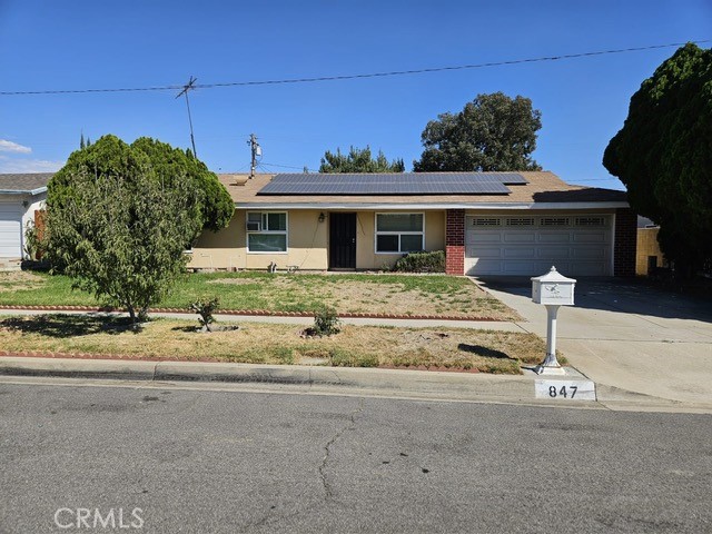 847 S Forest — photo