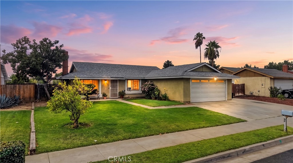 25159 Bay — photo