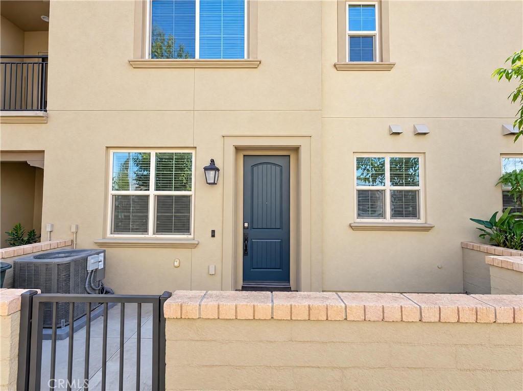 125 Lantana — photo