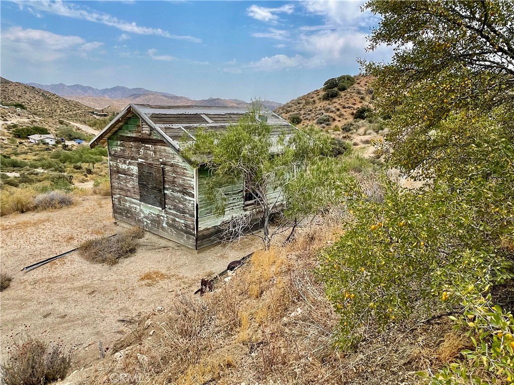 0 Pinon Ave — photo