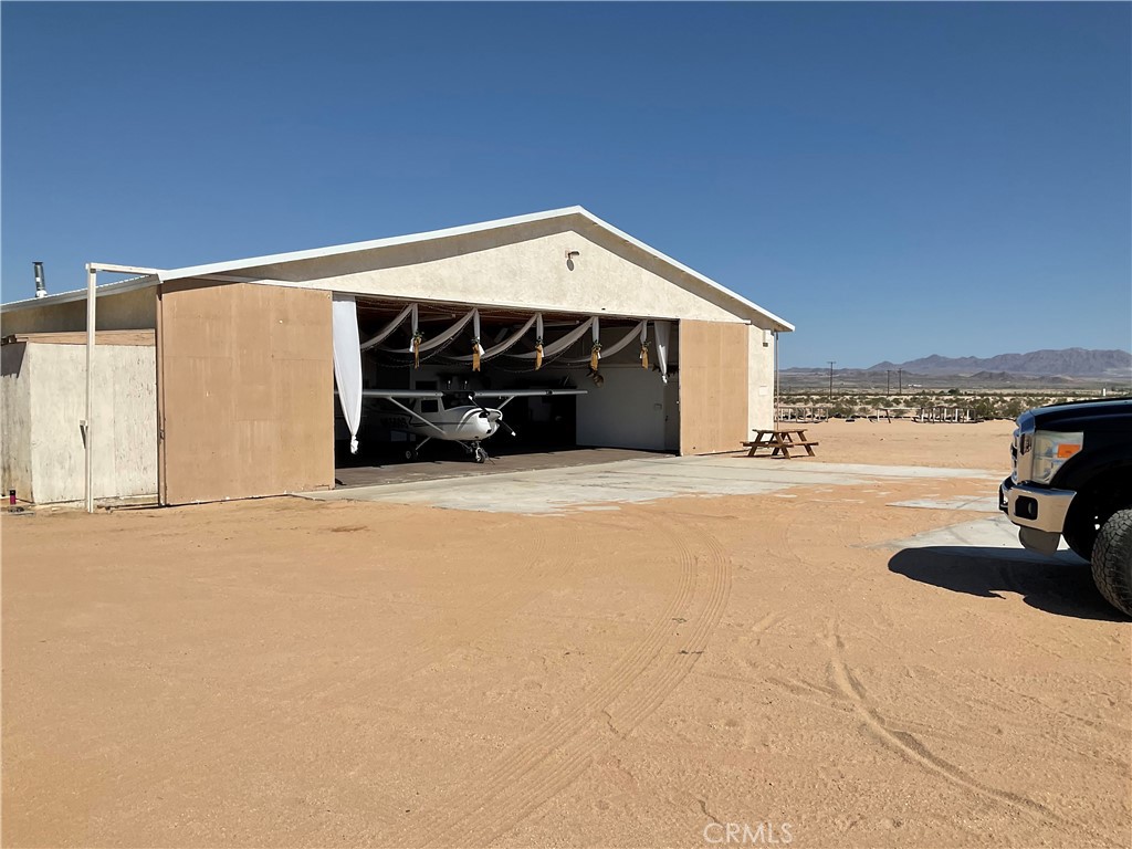 76421 Amboy Road — photo