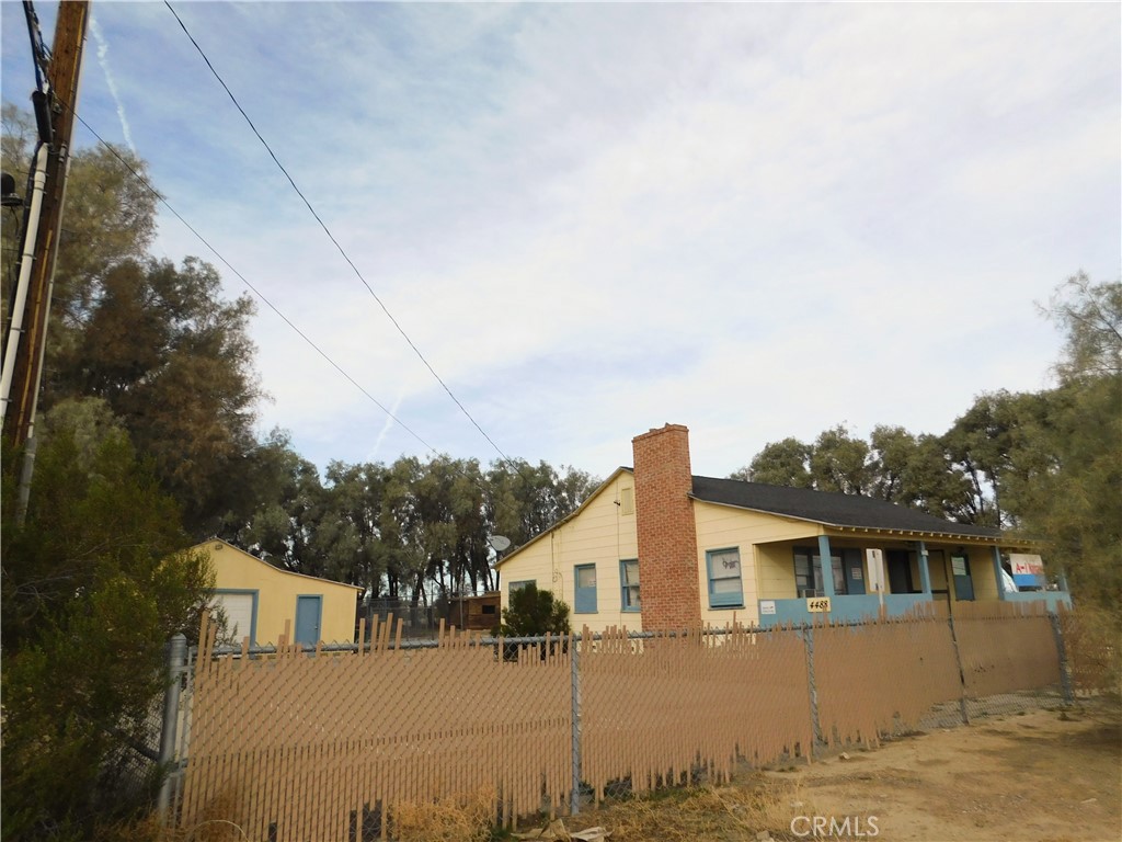 4488 Adobe — photo