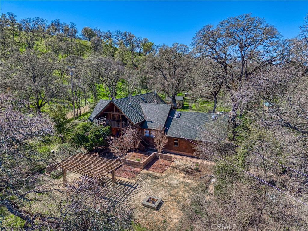 1001 Louis Way — photo