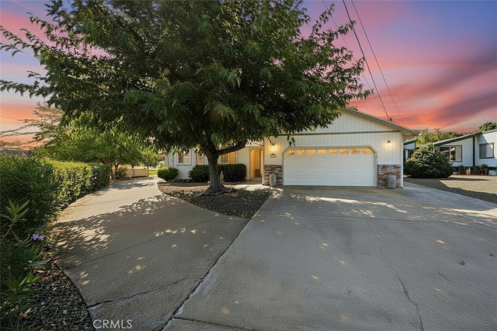 18142 Sweetwood Court — photo