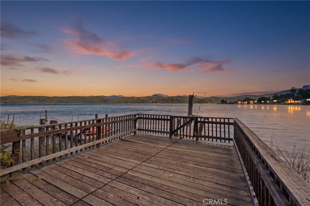 3985 Oakmont Drive — photo