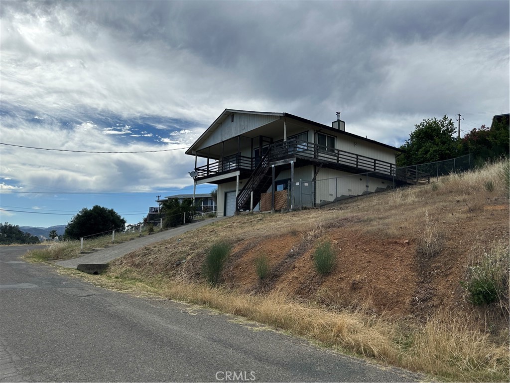 7172 Plumas — photo