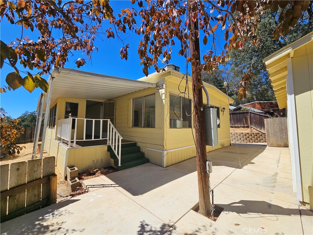 7293 High Street — photo