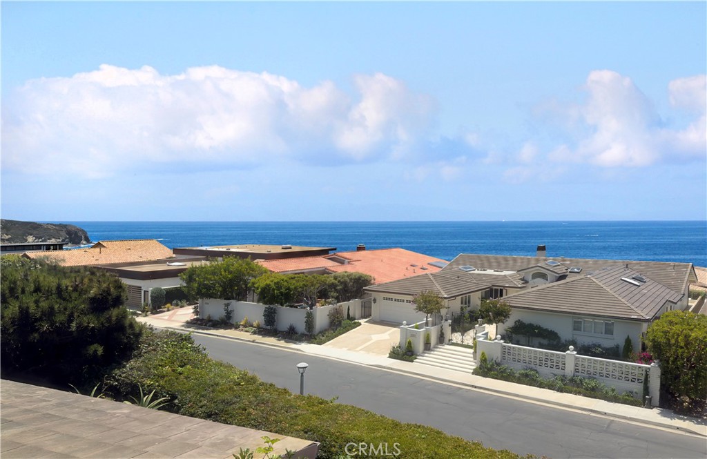 33761 Magellan — photo