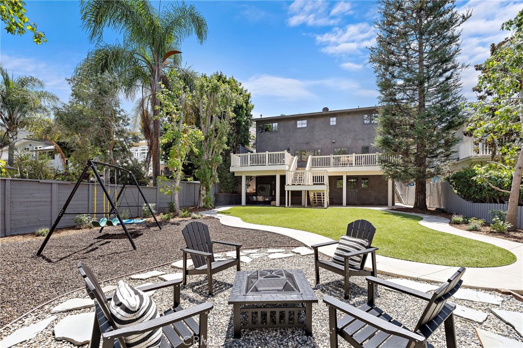 916 Bluebird Canyon Drive — photo
