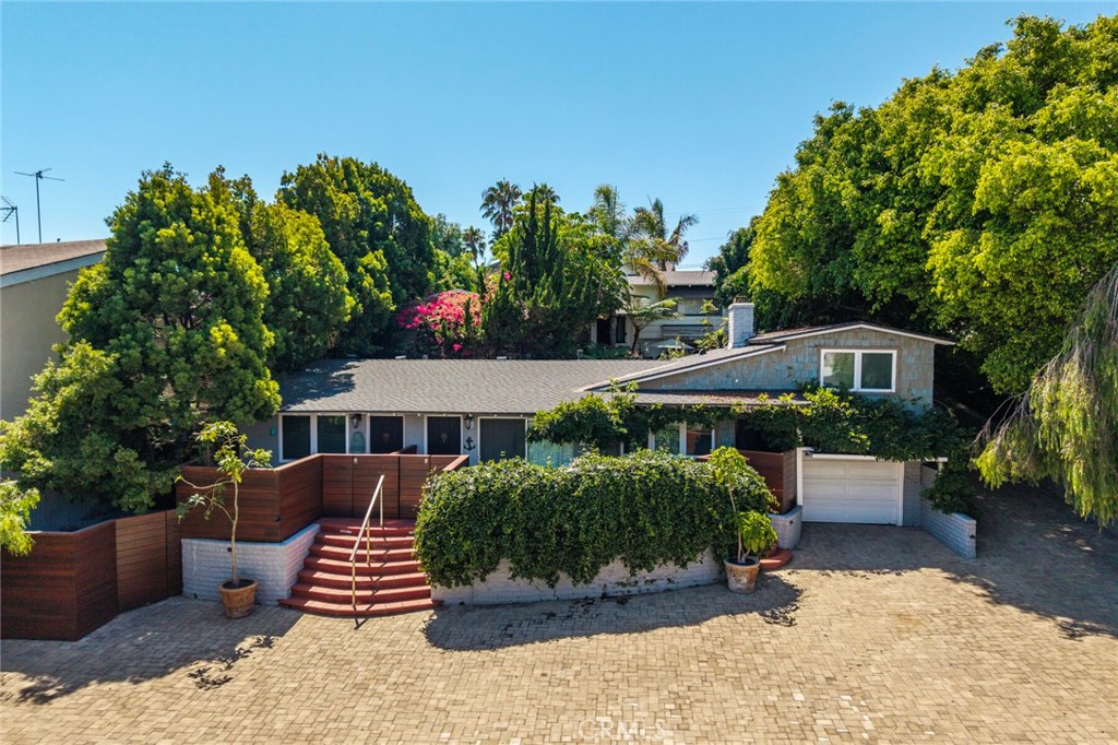 33921 Robles C — photo
