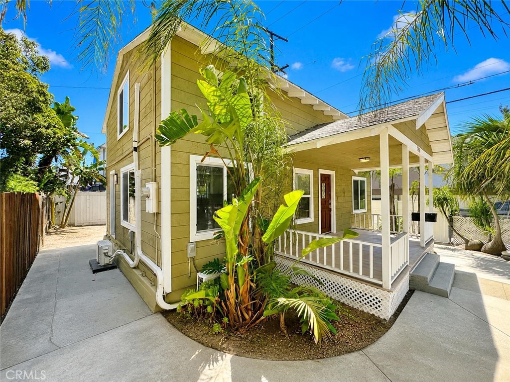 12618 Bailey Street — photo