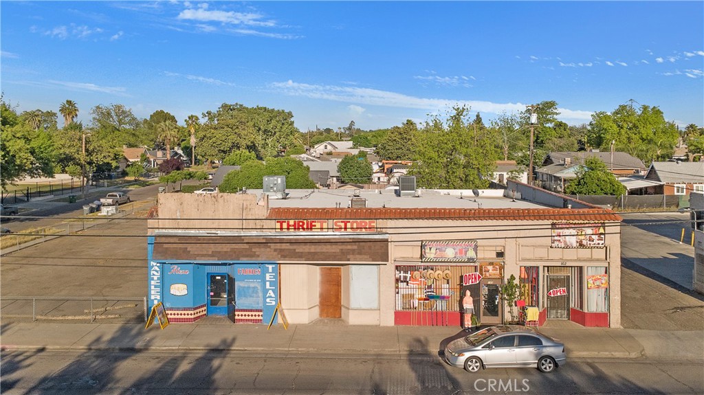 162 N Maple Ave — photo