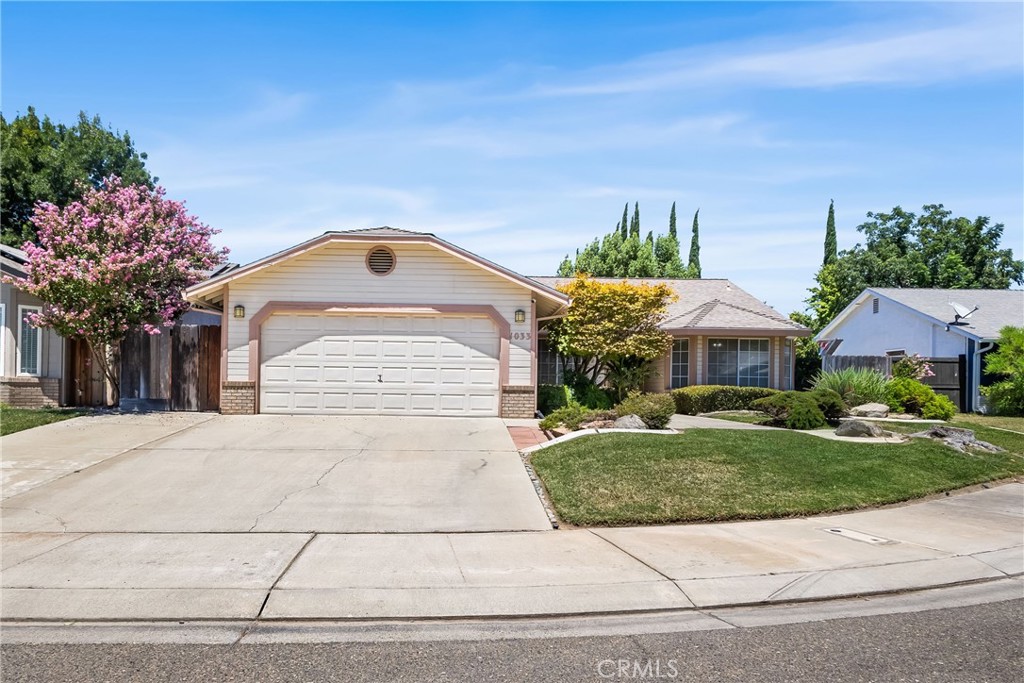 1033 Deerfield Court — photo