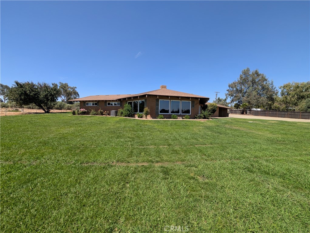 4240 Los Olivos Rd — photo