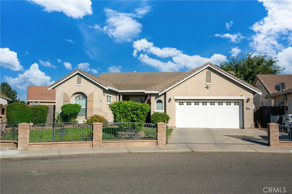 2480 Boulder Drive — photo