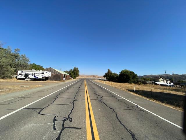 0 Airline Highway — photo
