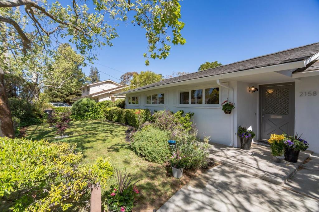 2158 Jardin Drive — photo
