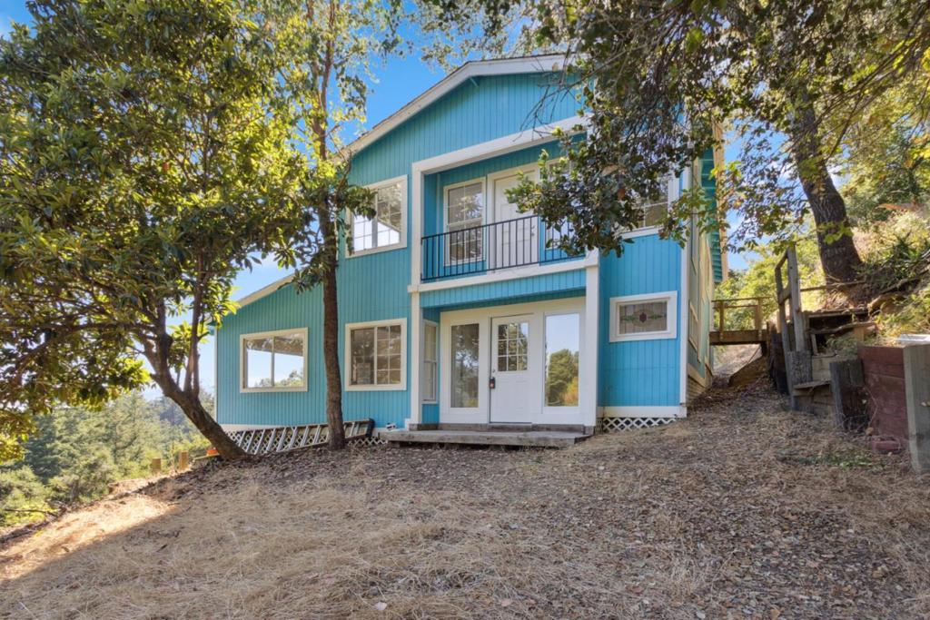520 Laguna — photo