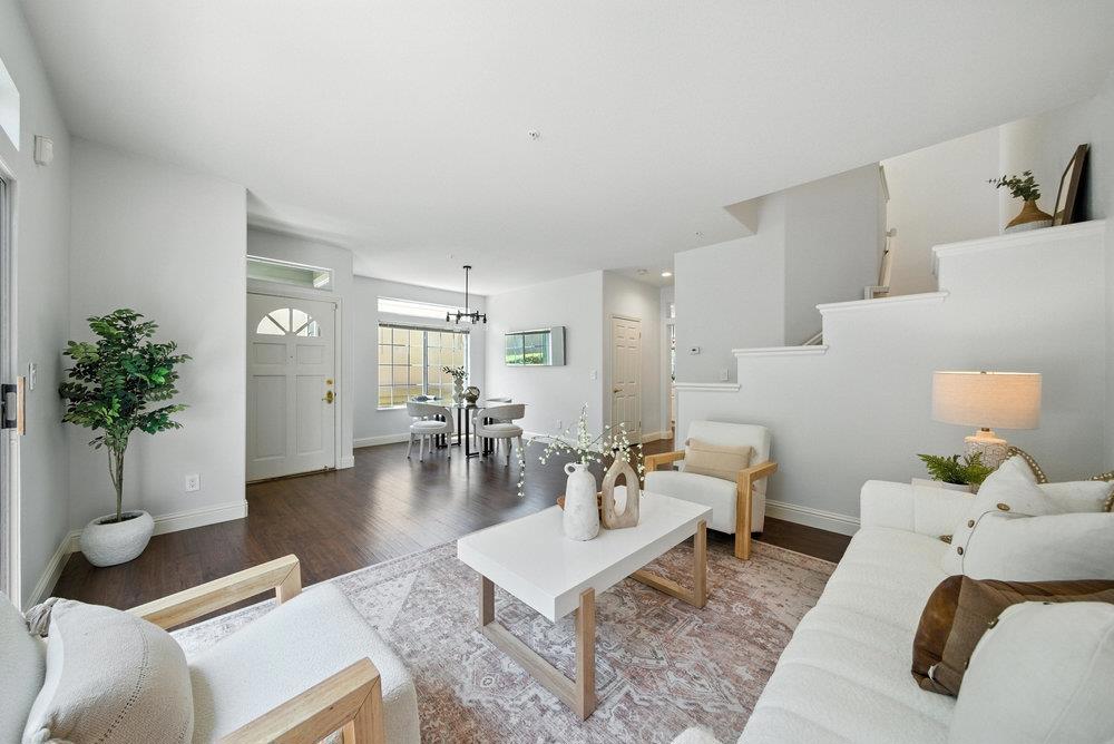 1151 La Rochelle Terrace G — photo
