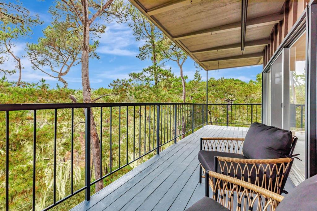 31 Del Mesa Carmel — photo