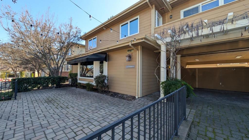 14598 Big Basin Way a — photo