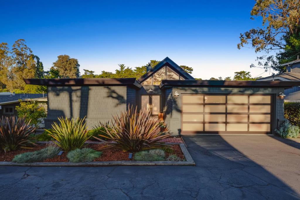 457 Townsend Drive — photo