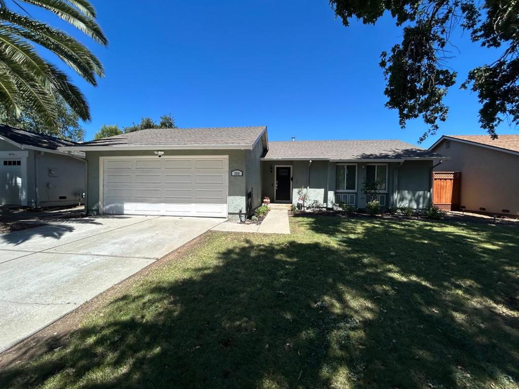 785 Stardust Lane — photo