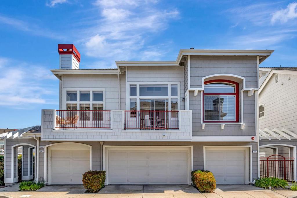 585 Shoal Circle — photo