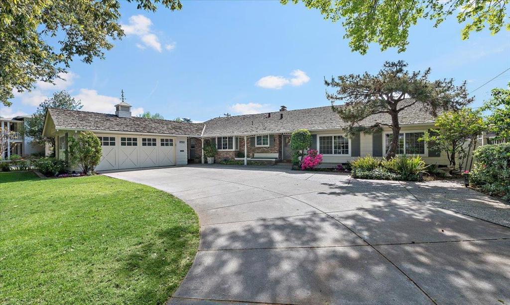1722 Sweetbriar Drive — photo